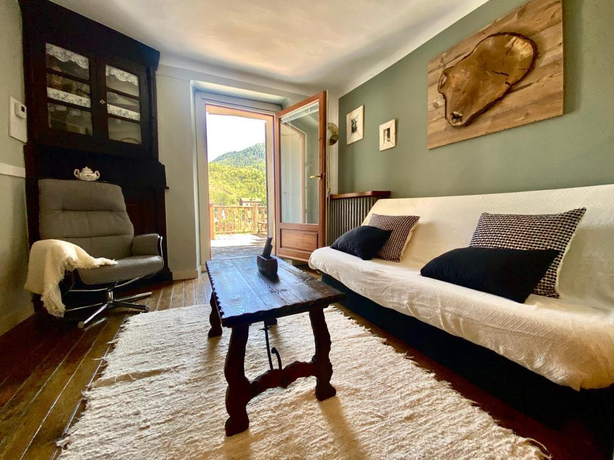 Santa Cruz de la Serós Casa Seneraヴィラ エクステリア 写真